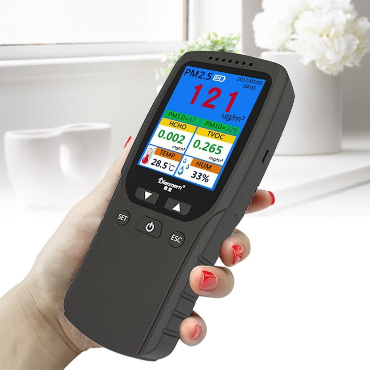 Air Quality Tester Analyzes PM10 PM25 PM10 HCHO TVOC with Temperature and Humidity Monitor