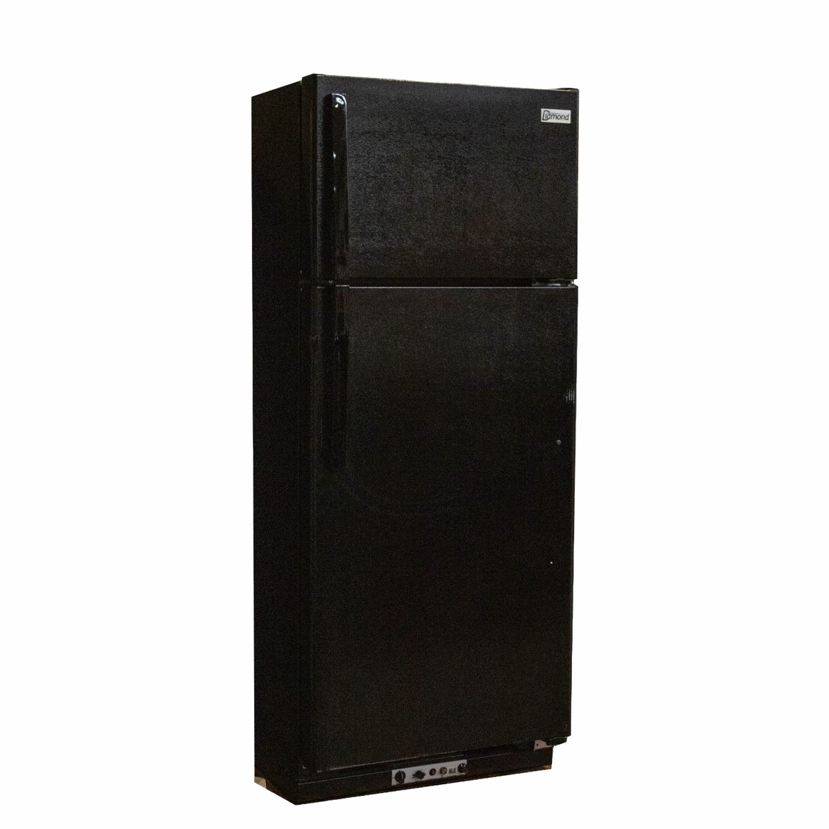 Diamond Elite (19 Cu Ft) Gas Refrigerators SilverSilverLpGas