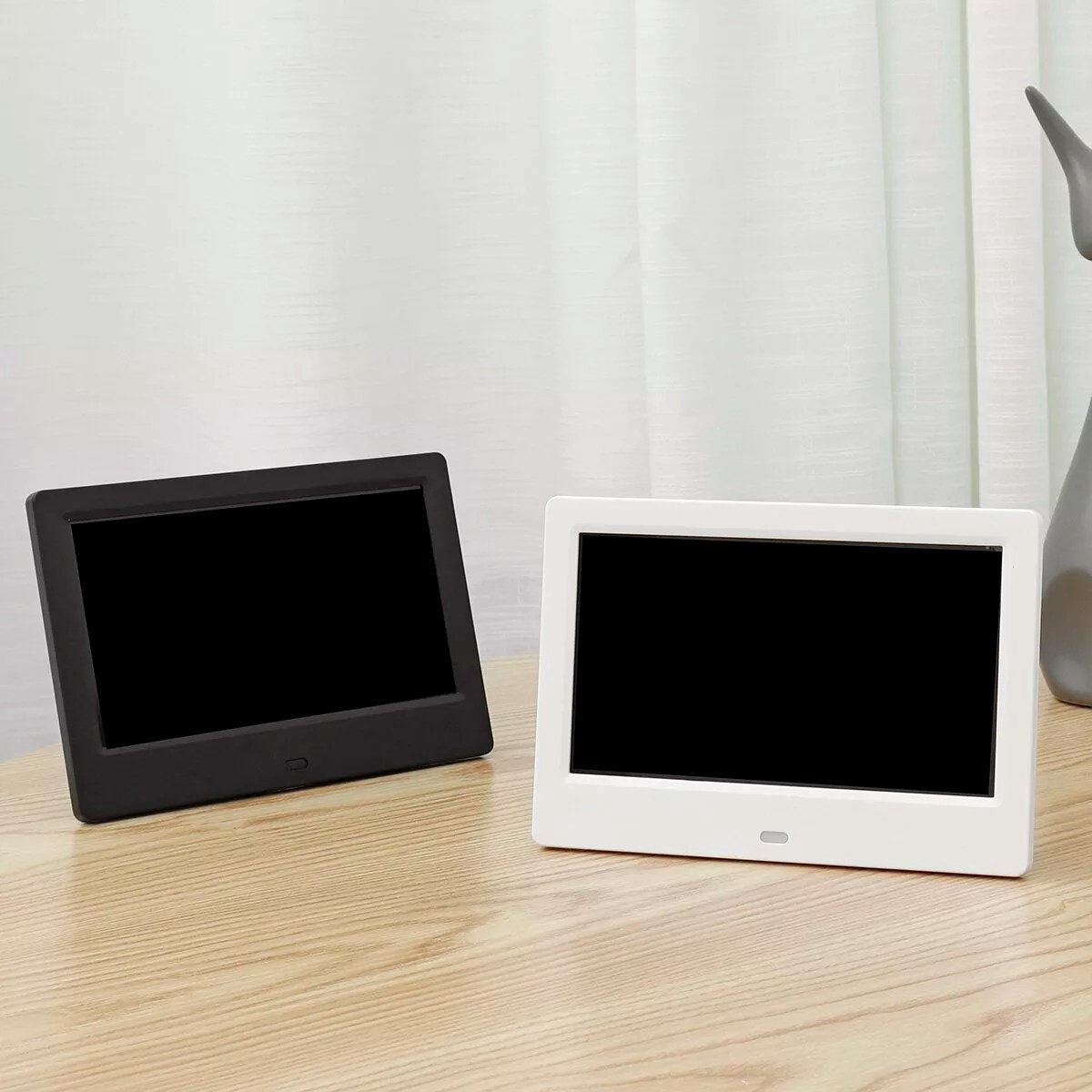 8-Inch HD Digital Photo Frame with IPS LCD Screen and MP3 Player